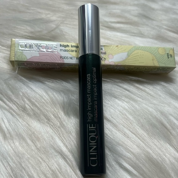 🤍New Clinique High Impact Mascara🤍 - Picture 7 of 7